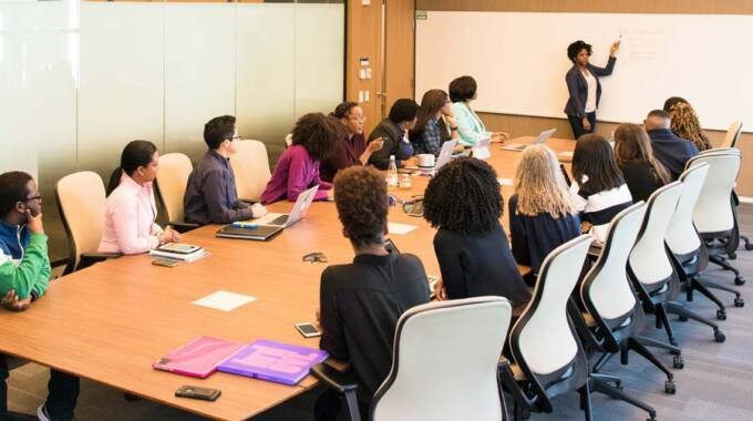 Manara Media Staff Training Service